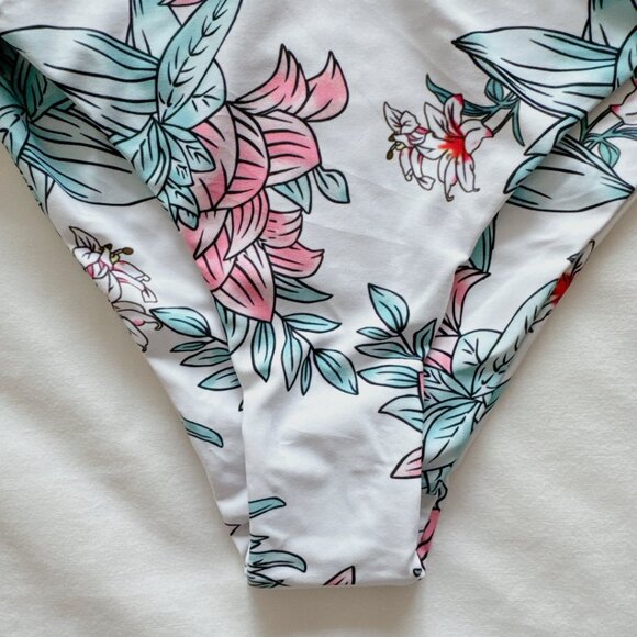 Zaful bikini bottoms white floral bathing suit medium us size 6 swimsuit women's - Picture 4 of 11